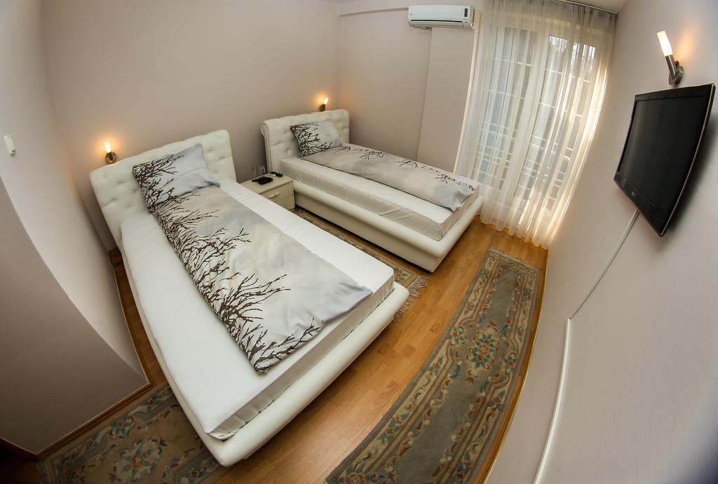 Hotel Fontana Zenica Zimmer foto